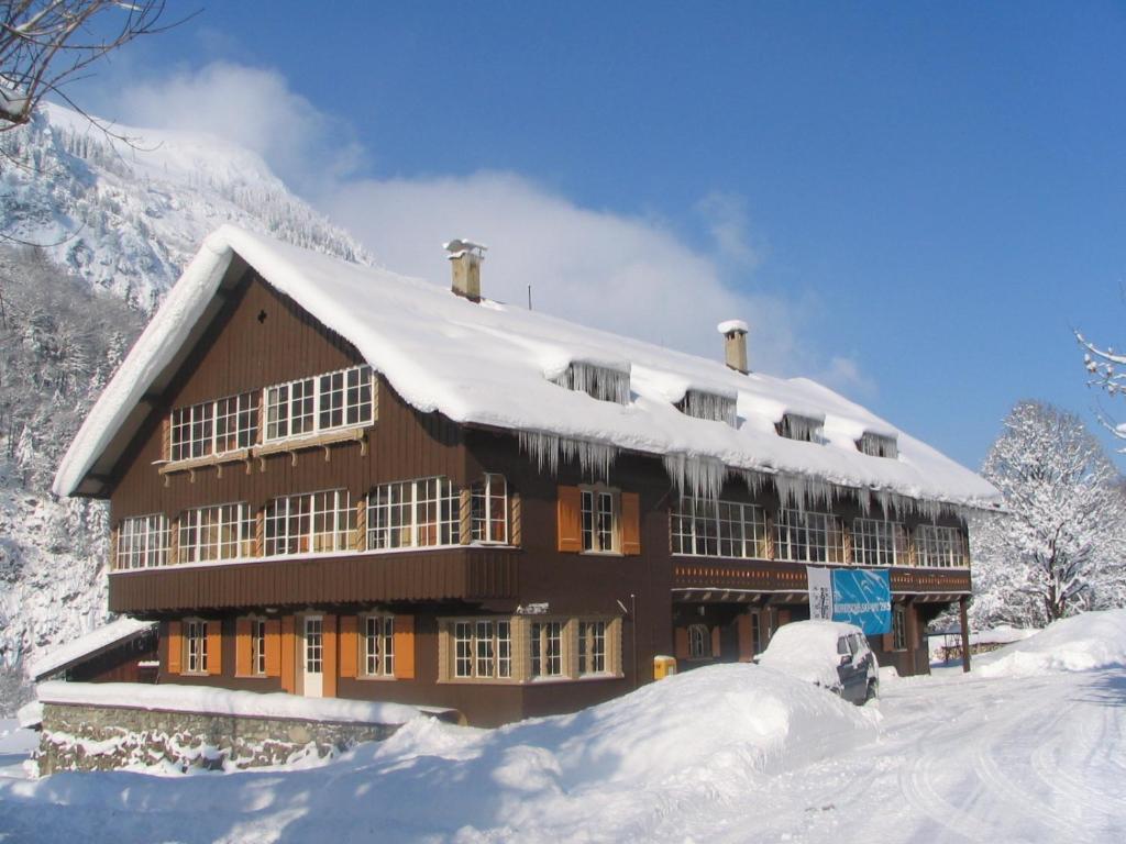 Mountain Hostel Оберстдорф Екстериор снимка