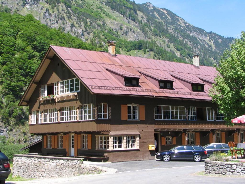 Mountain Hostel Оберстдорф Екстериор снимка