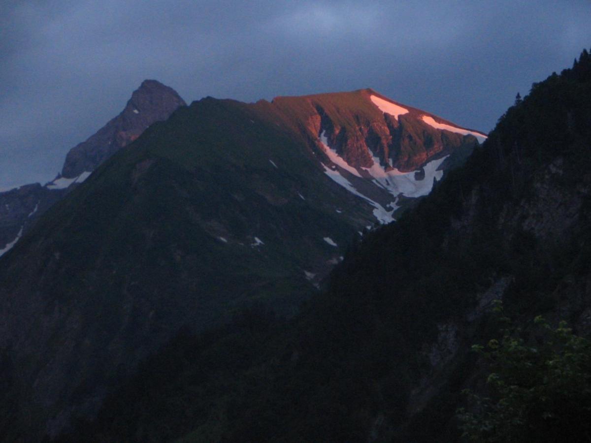 Mountain Hostel Оберстдорф Екстериор снимка